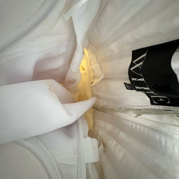 Authentic Vera Wang Wedding Dress